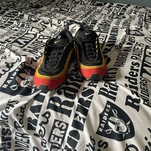 Nike air max 97s size 10